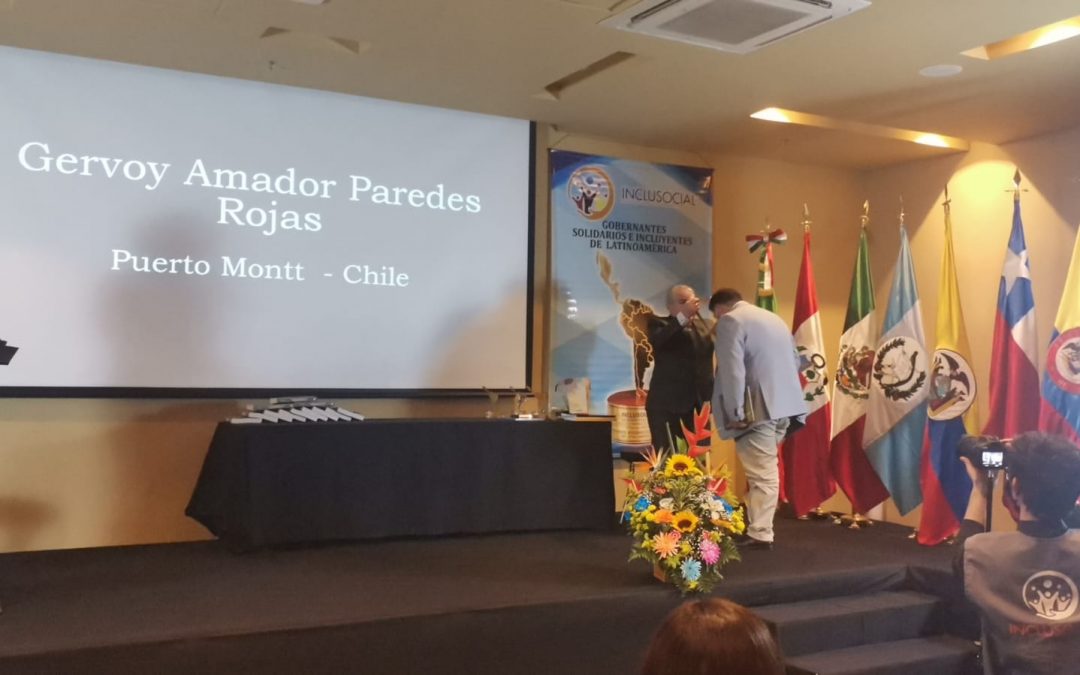 Gervoy Paredes recibe reconocimiento internacional como Alcalde Solidario e Inclusivo de Latinoamérica 2021
